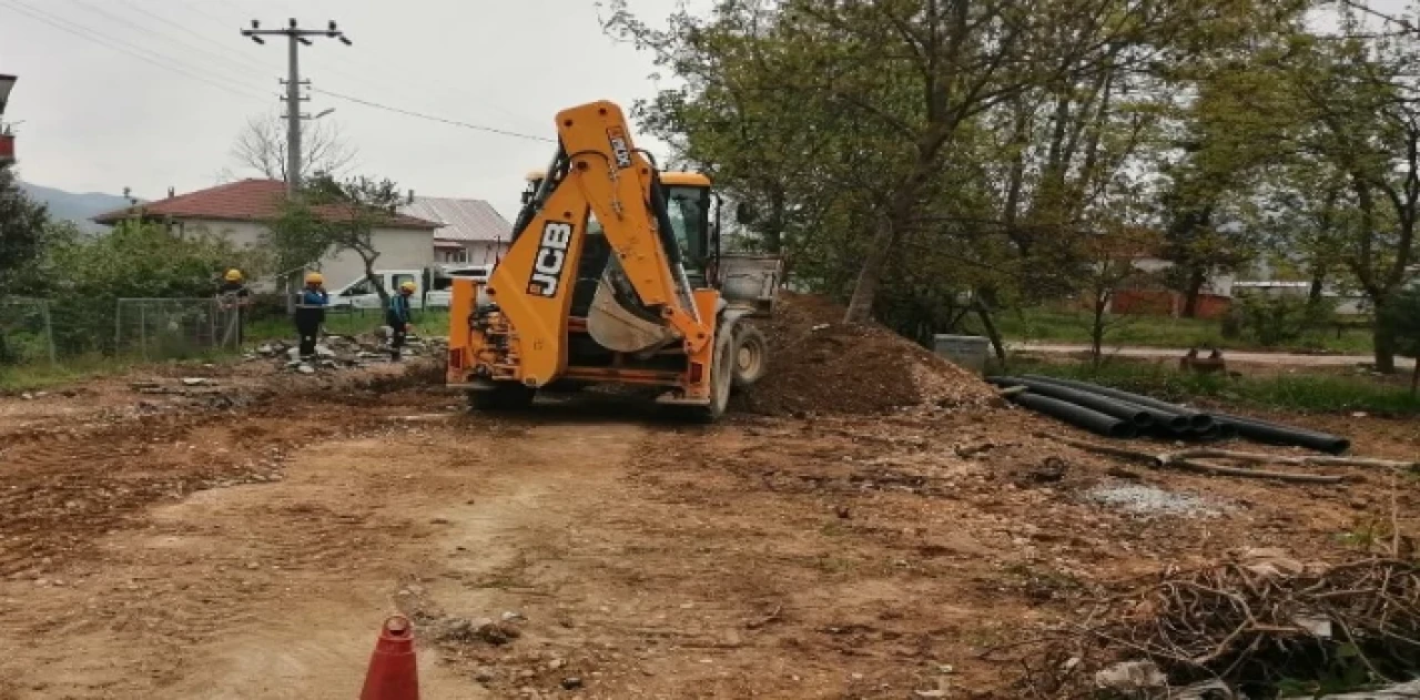 Sakarya Akyazı’da altyapı çalışmaları sürüyor