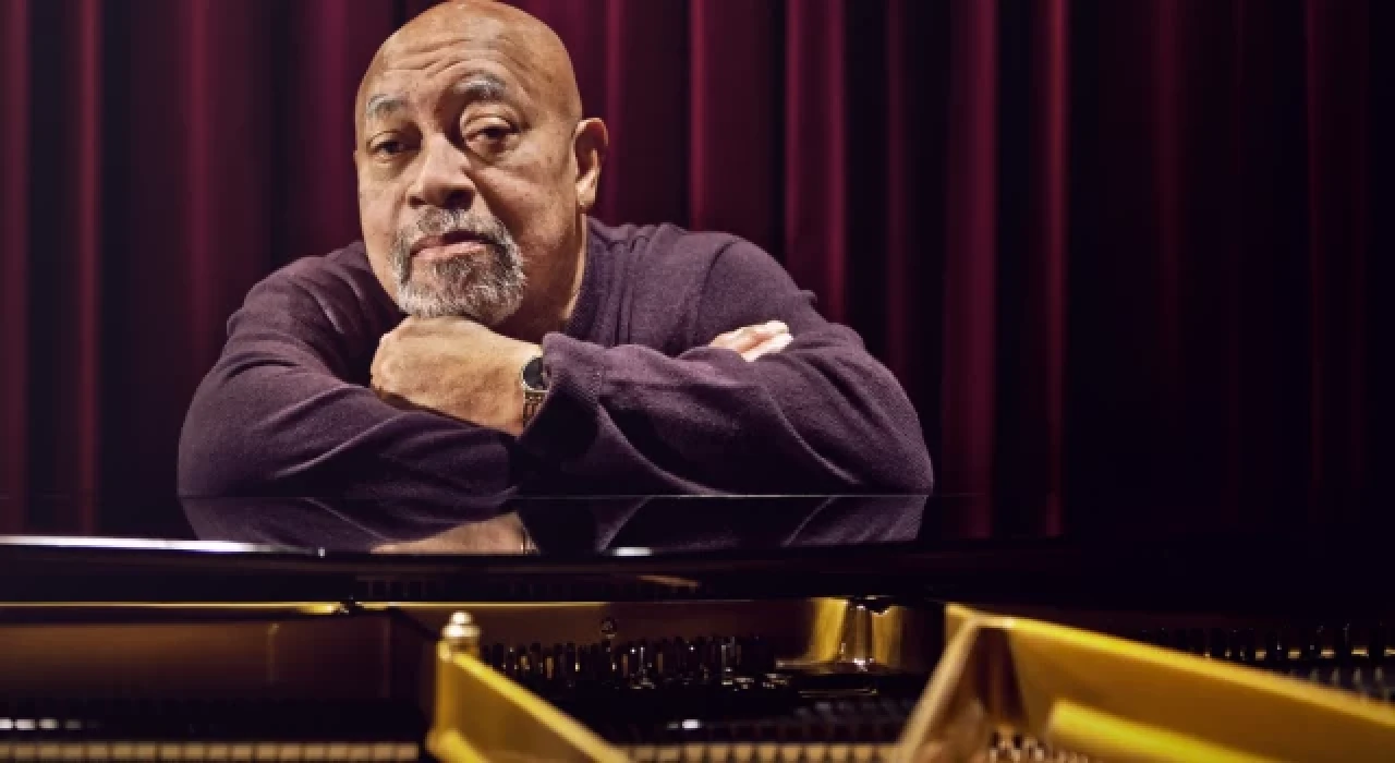 Tüm zamanların en coşkulu piyanisti Kenny Barron CRR’de!