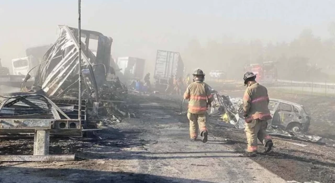 ABD'de 72 araçlık zincirleme trafik kazası; altı ölü, 37 yaralı