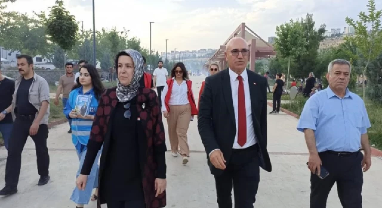 CHP'li Tanal: Camileri yapan CHP, rant için yıktıran AKP