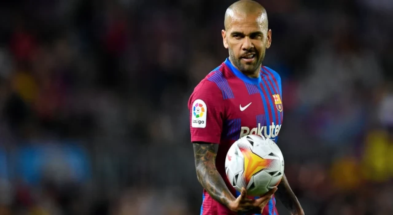 Cinsel saldırıdan suçlanan Dani Alves'in tutukluluğu devam edecek