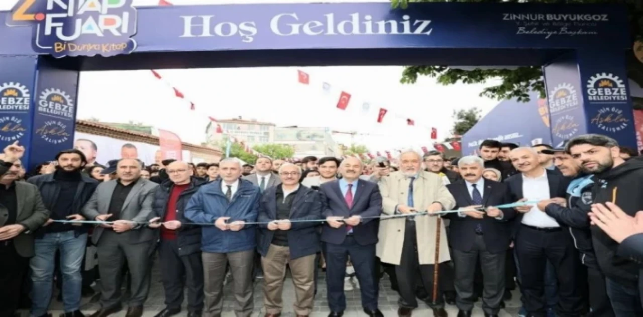 Gebze Kitap Fuarı kapılarını açtı