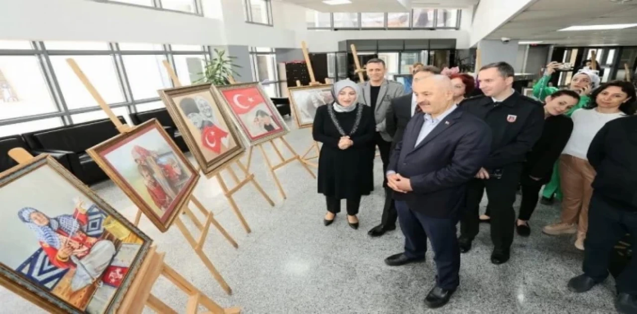 Gebze’de ’İyi ki Annemsin’ sergisi