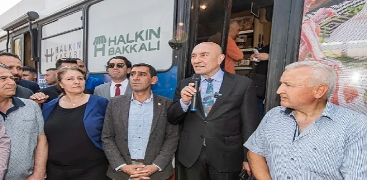 Halkın Bakkalı/Halkın Kasabı’na gezici araç da eklendi Soyer: “İzmir’in en çok ihtiyaç duyulan mahallelerine gidecek”