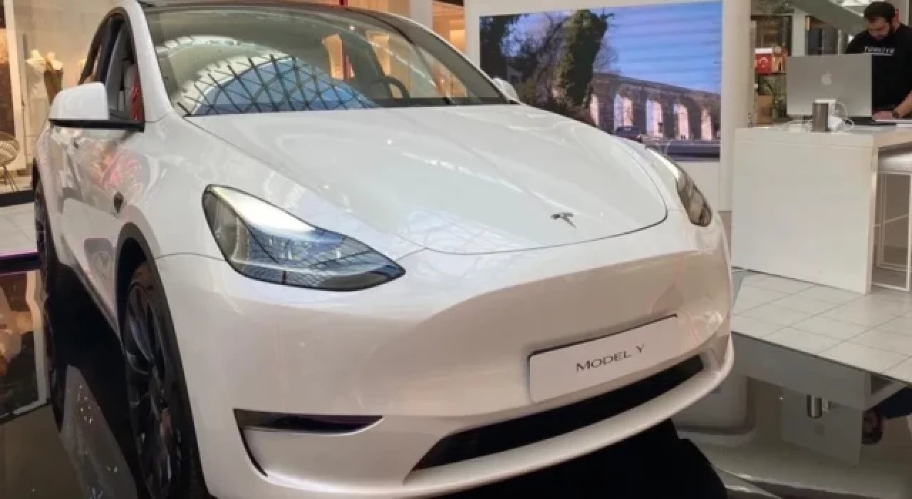 Tesla, İstanbul'da ikinci mağazasını açtı