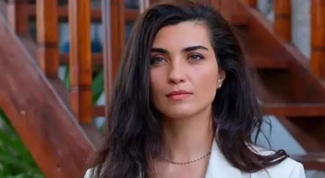 Tuba Büyüküstün'den dikkat çeken seçim paylaşımı