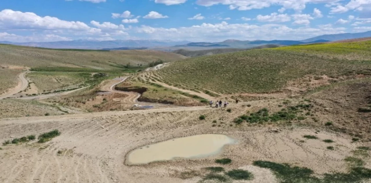 150 hektarlık arazi suya kavuştu