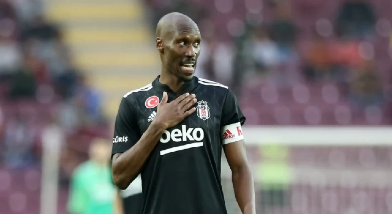 Atiba Hutchinson'dan futbola veda