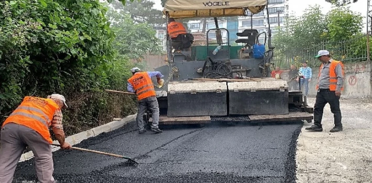 Canik’te Yol Atağı Sürüyor