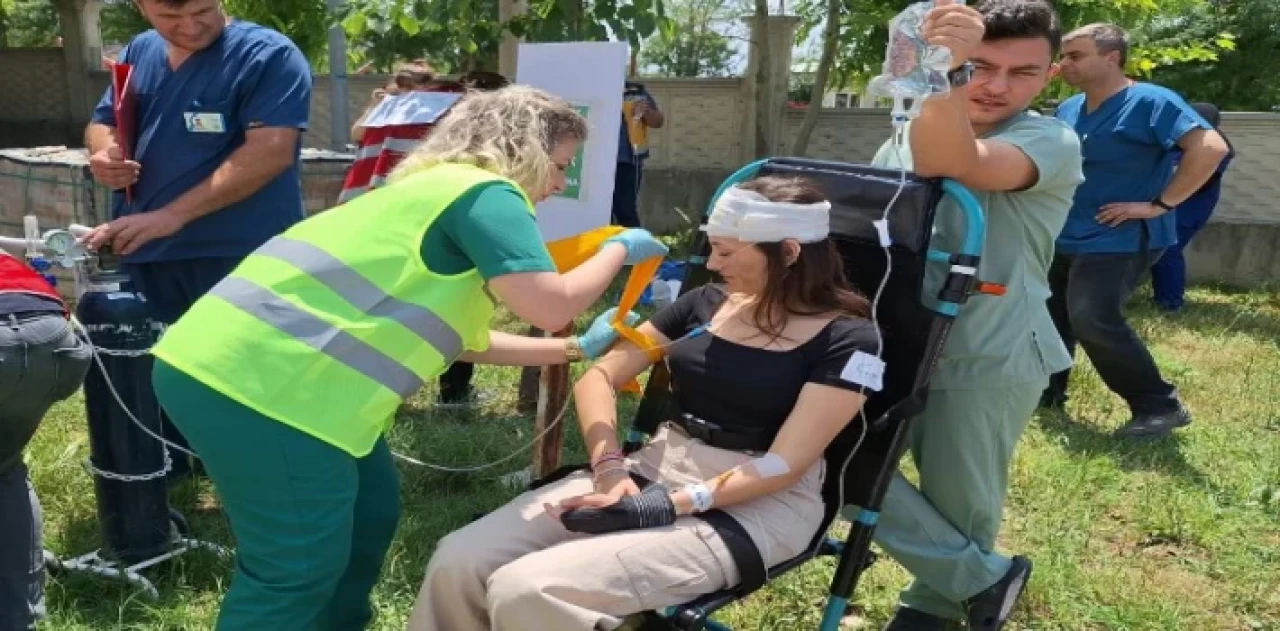 Edirne’de özel hastanede ’Acil Durum ve Afet Tatbikatı’