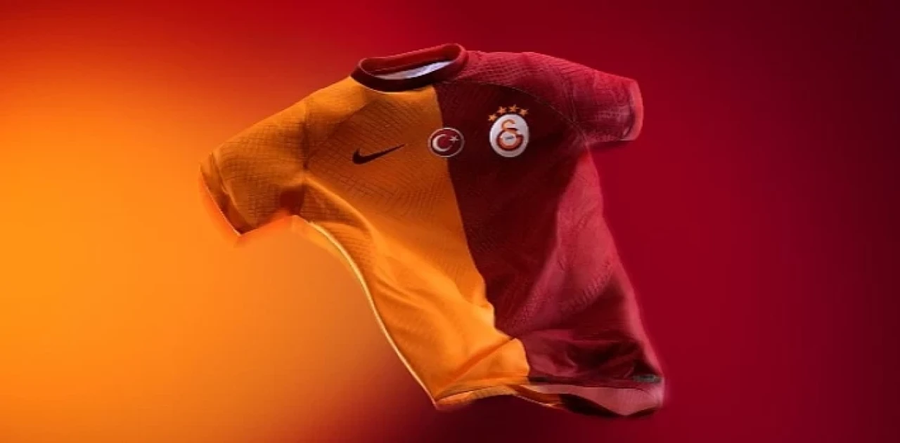 Galatasaray’ın Parçalı Forması Yeniden Sahalarda