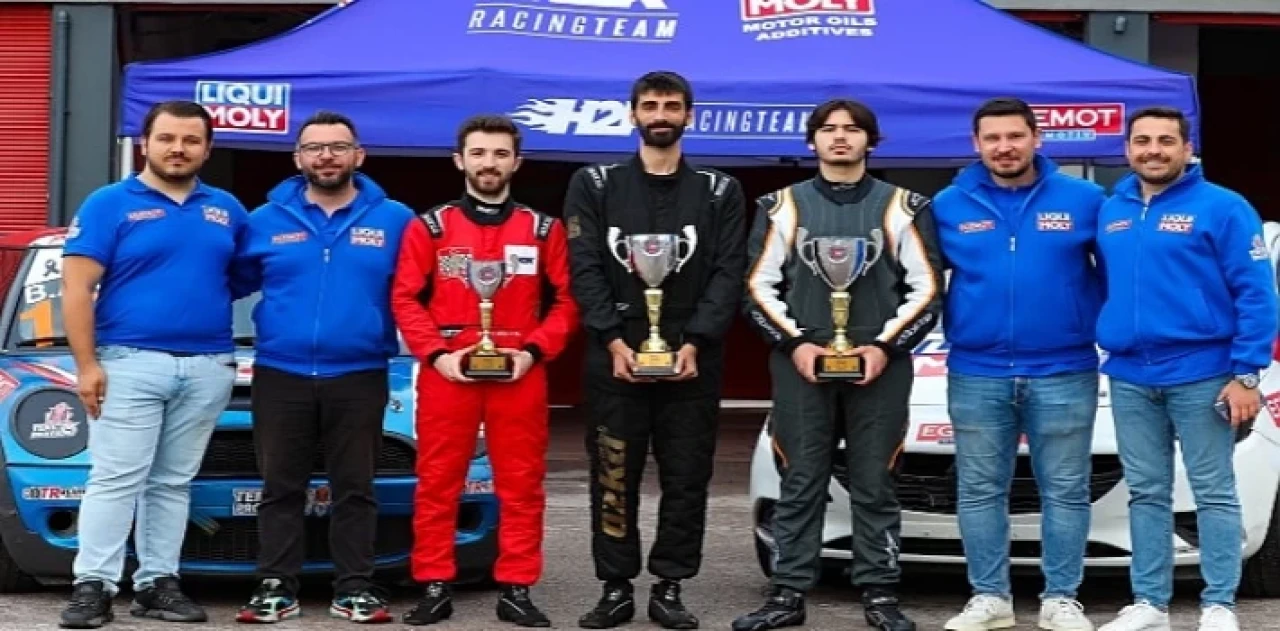 İzmirli H2K Racing Team, Körfez’den 3 kupayla döndü