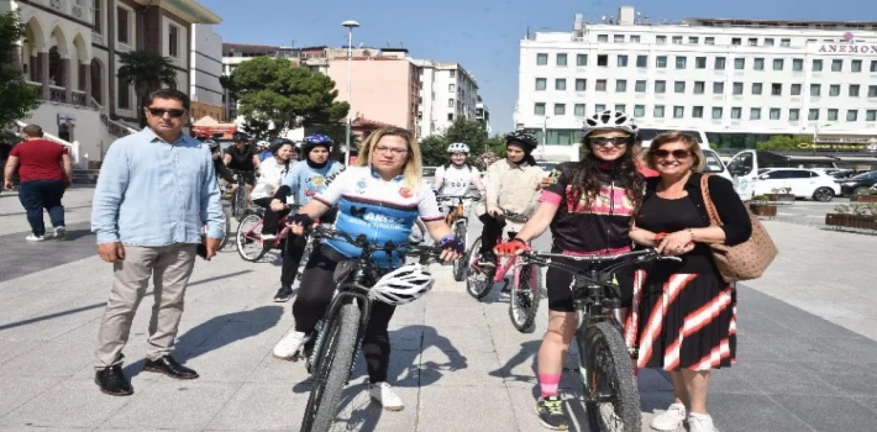 Manisa’da pedallar ’çevre’ye çevrildi