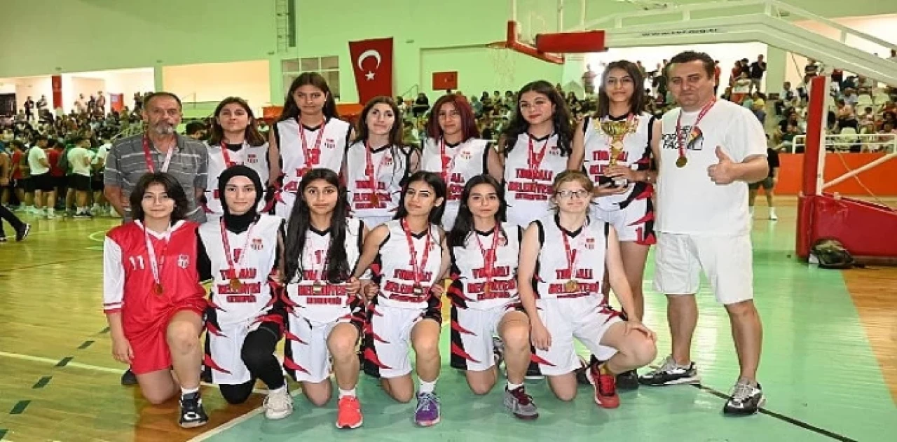 Metropolis Spor Kulübü’nden tarihi başarı