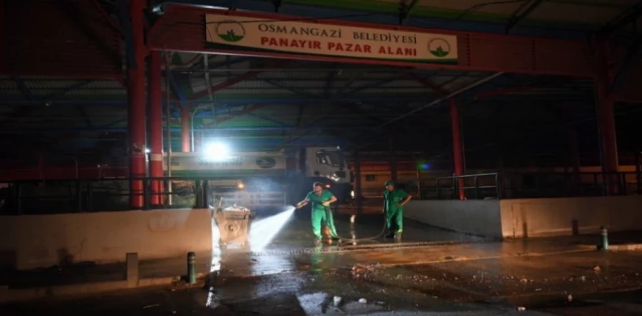 Osmangazi’de kurban kesim yerlerinde aralıksız temizlik