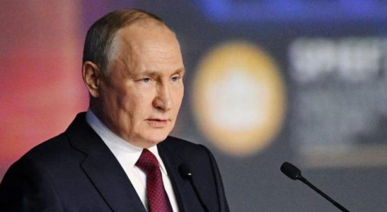 Putin: Wagner ya Savunma Bakanlığı ile sözleşme imzalasın ya da Belarus’a gitsin