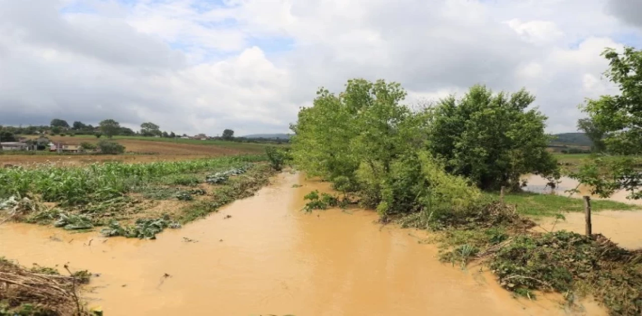 Sakarya’da ekiplerden olumsuzluklara anında müdahale