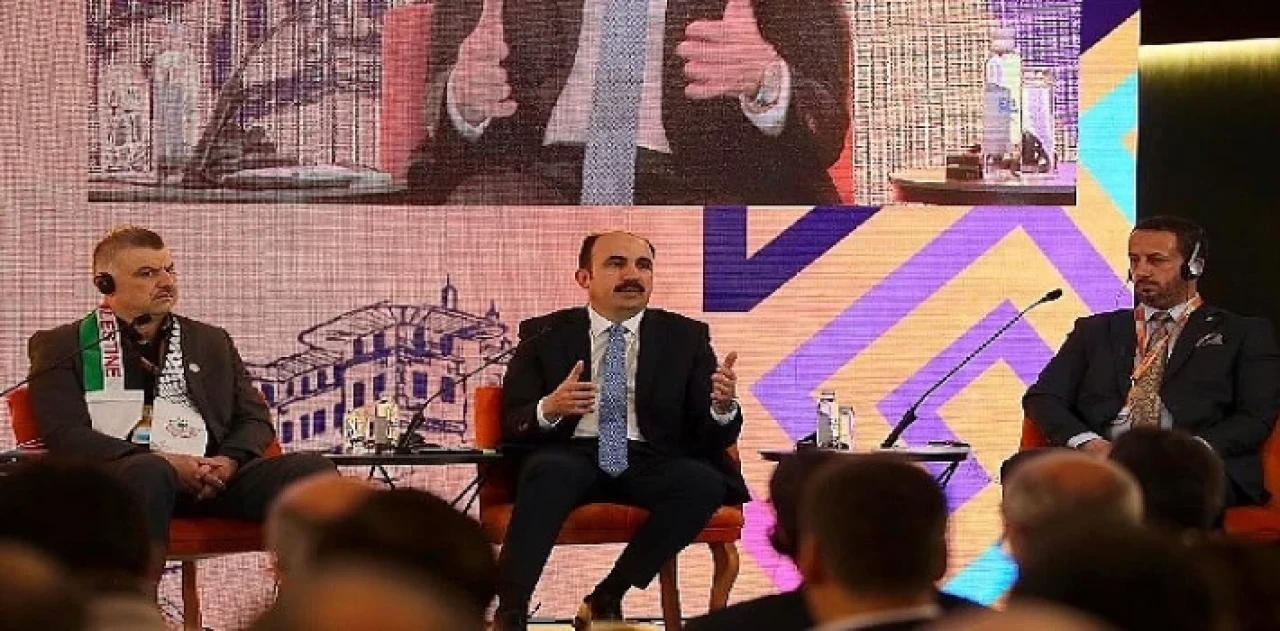 UCLG Başkanı Altay Dünya Şehirlerine Seslendi: “Gelin Hep Birlikte Şehirlerimizi Çok Daha Dirençli Hale Getirelim”