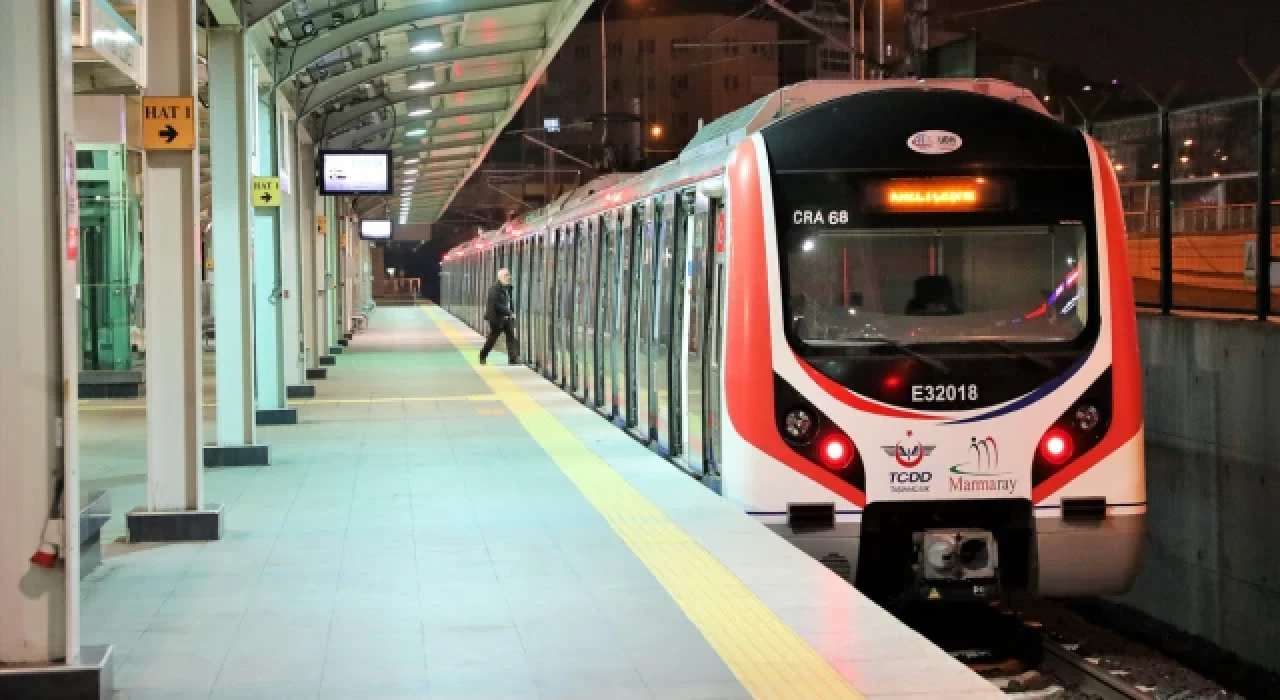 Valilikten metro seferlerine 'Onur Yürüyüşü' düzenlemesi