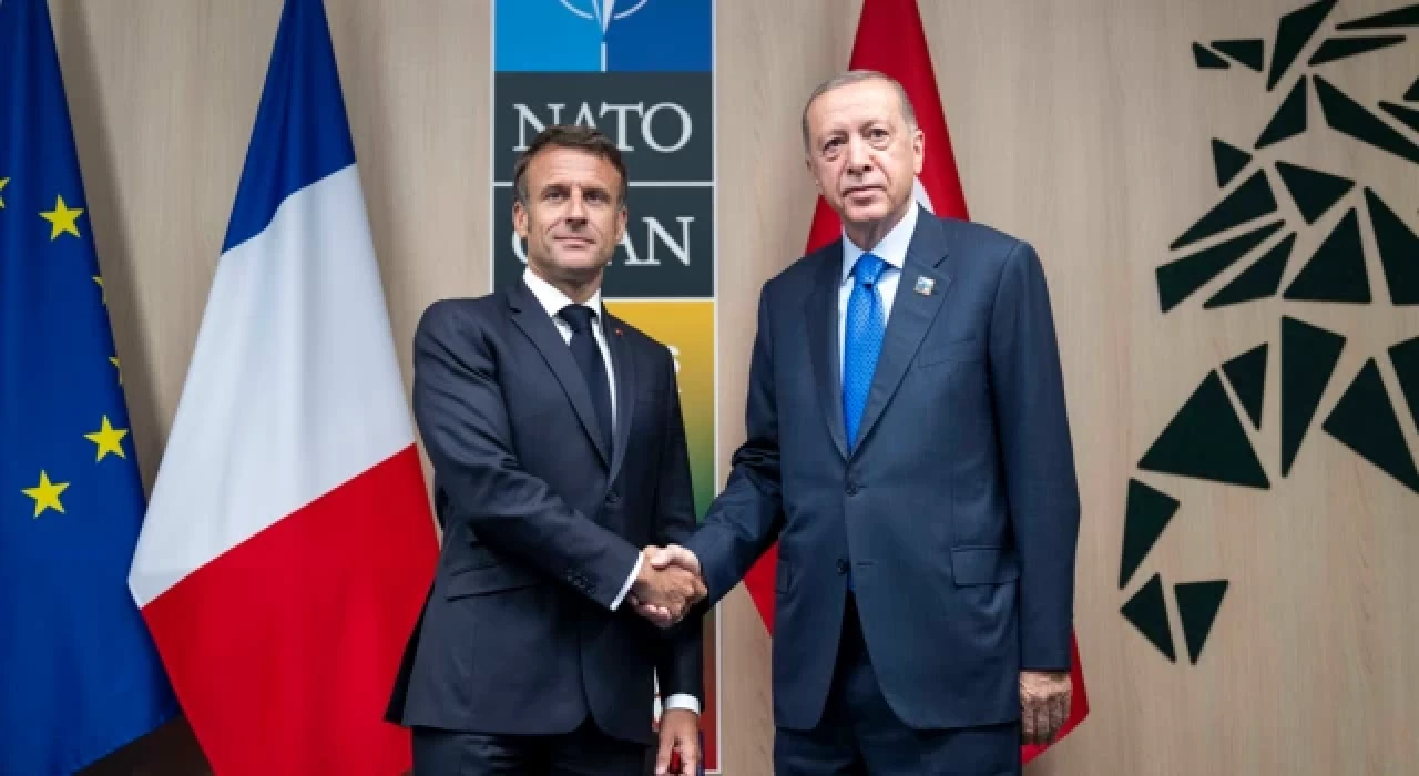 Cumhurbaşkanı Erdoğan, Fransa Cumhurbaşkanı Macron ile bir araya geldi