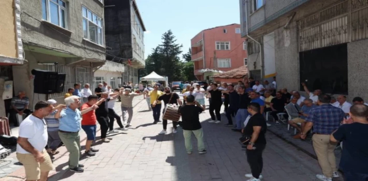 Davullu zurnalı evlerini ’dönüşüm’ için teslim ettiler