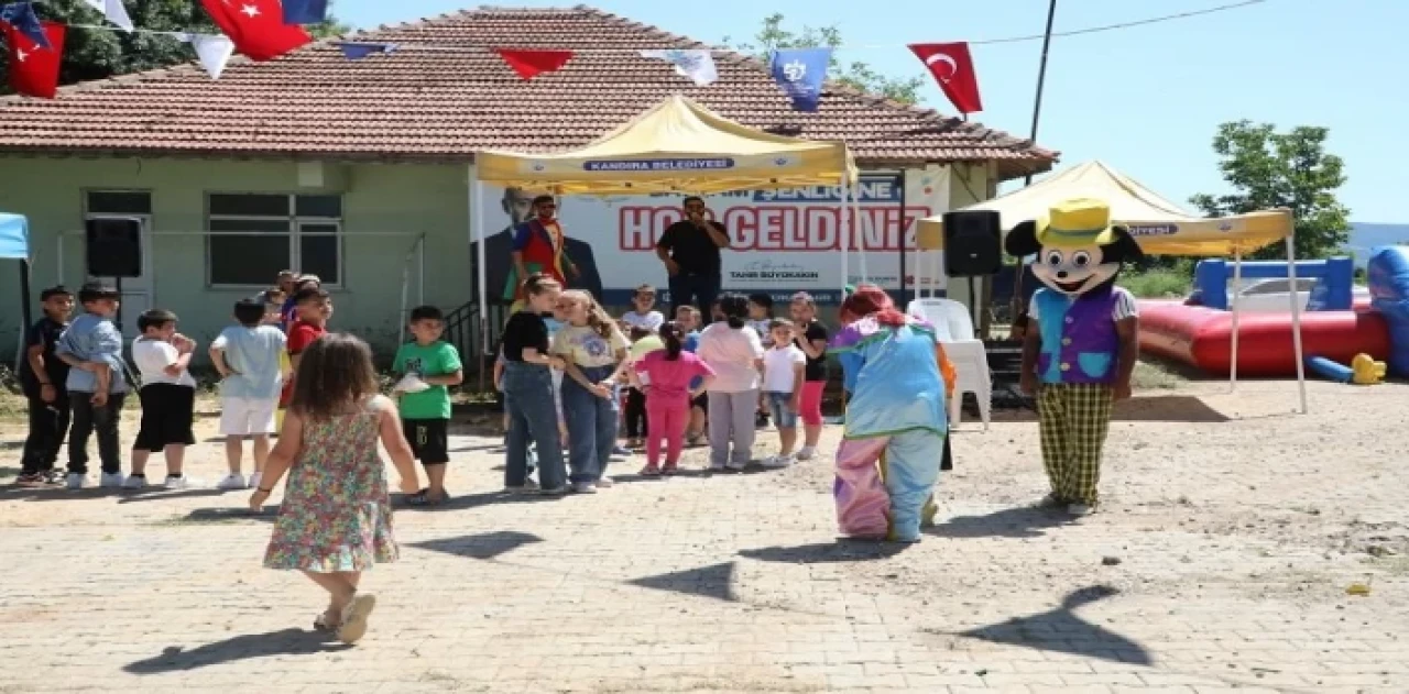 Kocaeli’nin bayram şenlikleri çocukları sevindirdi