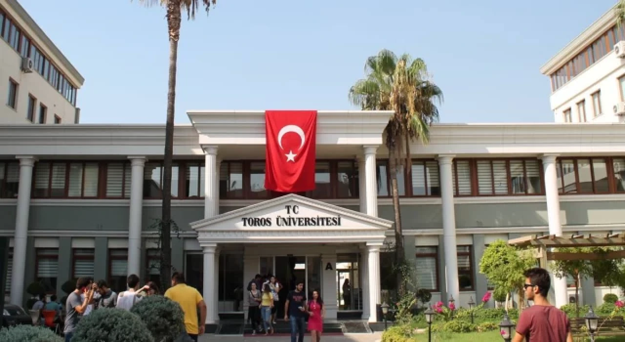 Mersin Toros Üniversitesi'nde eğitim ücretlerine yüzde 200’ü bulan zam