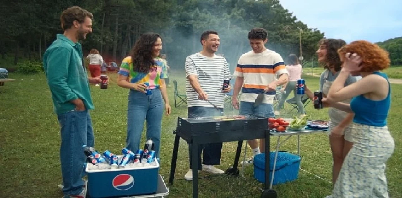 Pepsi ve Uraz Kaygılaroğlu ile Yazın Keyifli Anlarını Doya Doya Yaşa