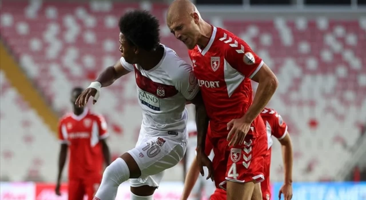 EMS Yapı Sivasspor-Yılport Samsunspor maçı beraberlikle sonuçlandı