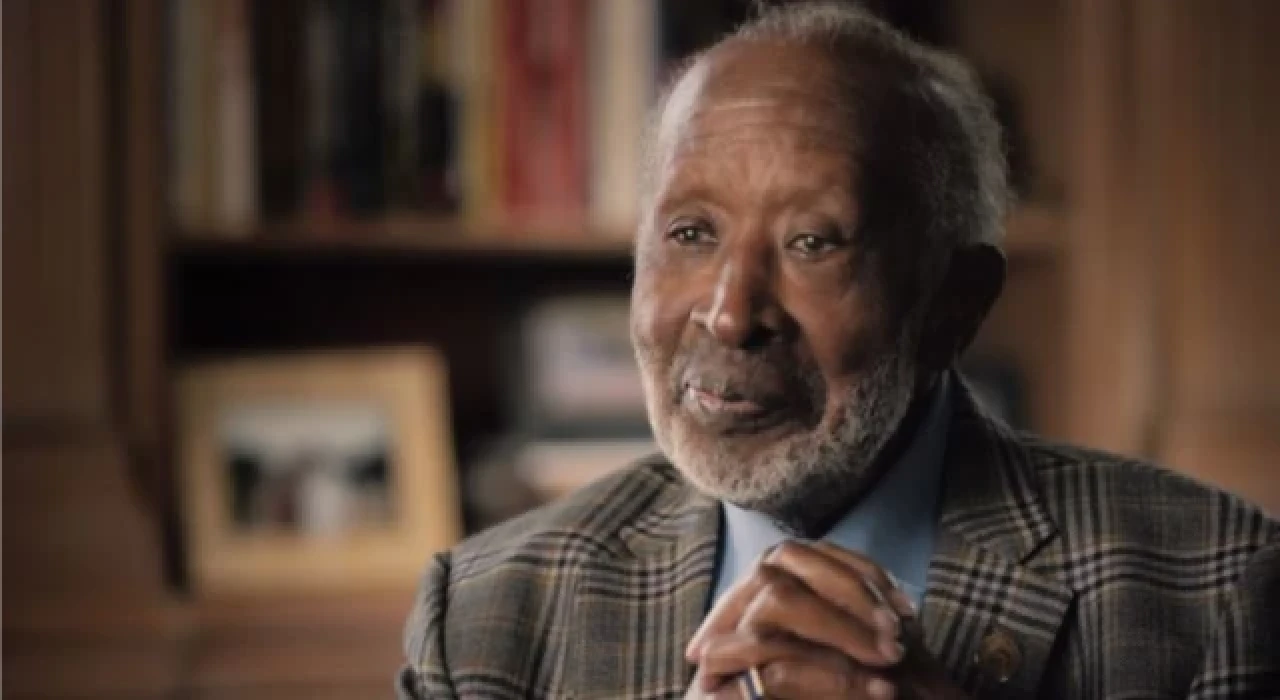 Hayatını kaybeden "Siyahi Müziğin Babası" Clarence Avant kimdir?