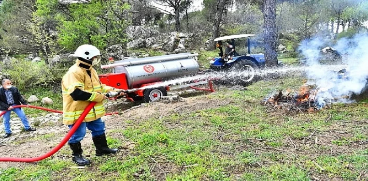 İzmir’de orman yangınlarıyla mücadelede büyük başarı