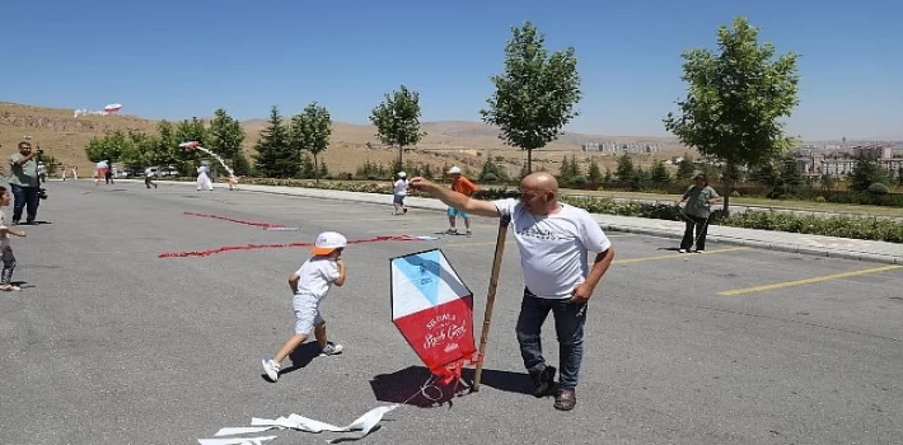 Konya Büyükşehir’den Engelliler İçin “Uçurtma Şenliği”