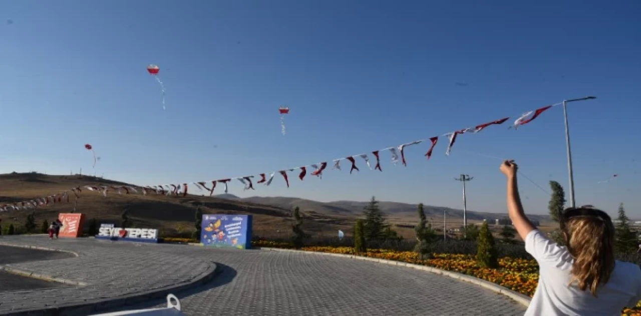 Konya Selçuklu semaları uçurtmalarla renklendi