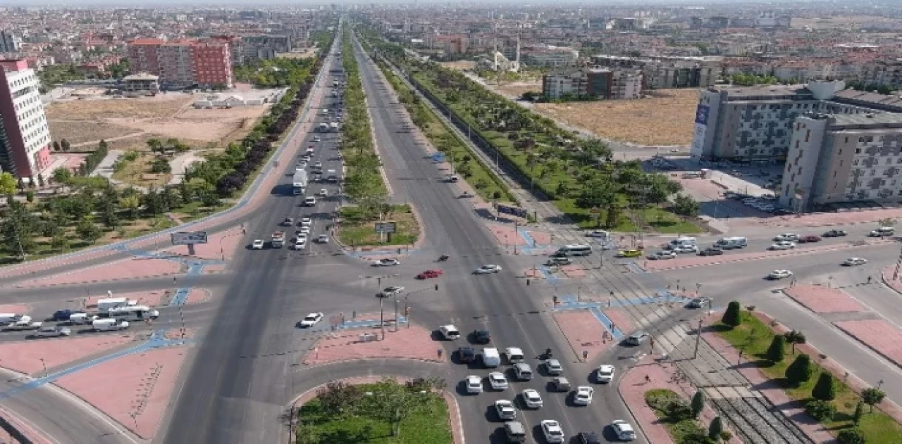 Konya’da kavşak yapım çalışmaları başladı