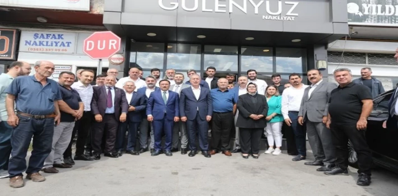 Memduh Büyükkılıç’tan nakliyecilere ’deprem’ teşekkürü