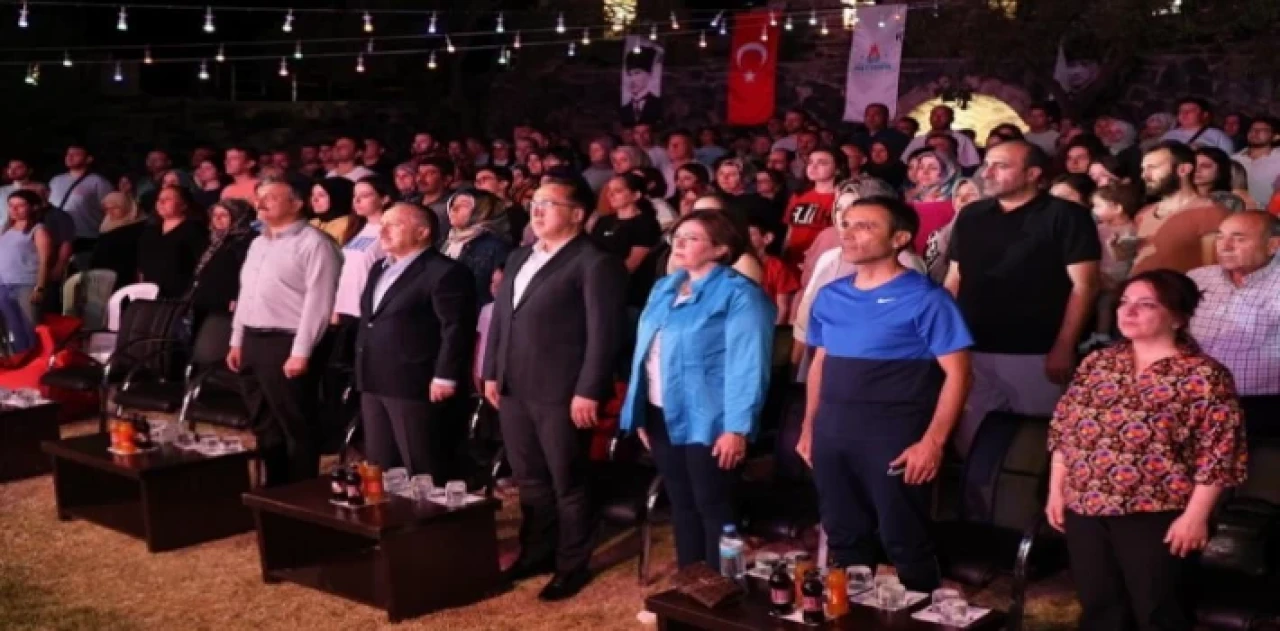 Nevşehir Kalesi’nde muhteşem gece