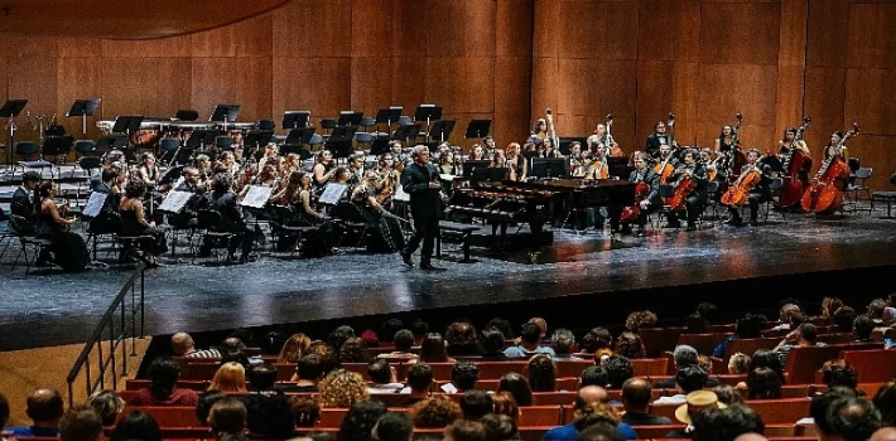 Türkiye Gençlik Filarmoni Orkestrası’nın Turnesi Atatürk Kültür Merkezi’nde Başladı