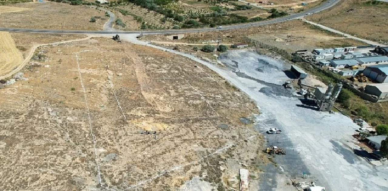 Yahyalı Belediyesi ilçede kuracağını duyurduğu Asfalt Üretim Tesisi için çalışmalara başladı