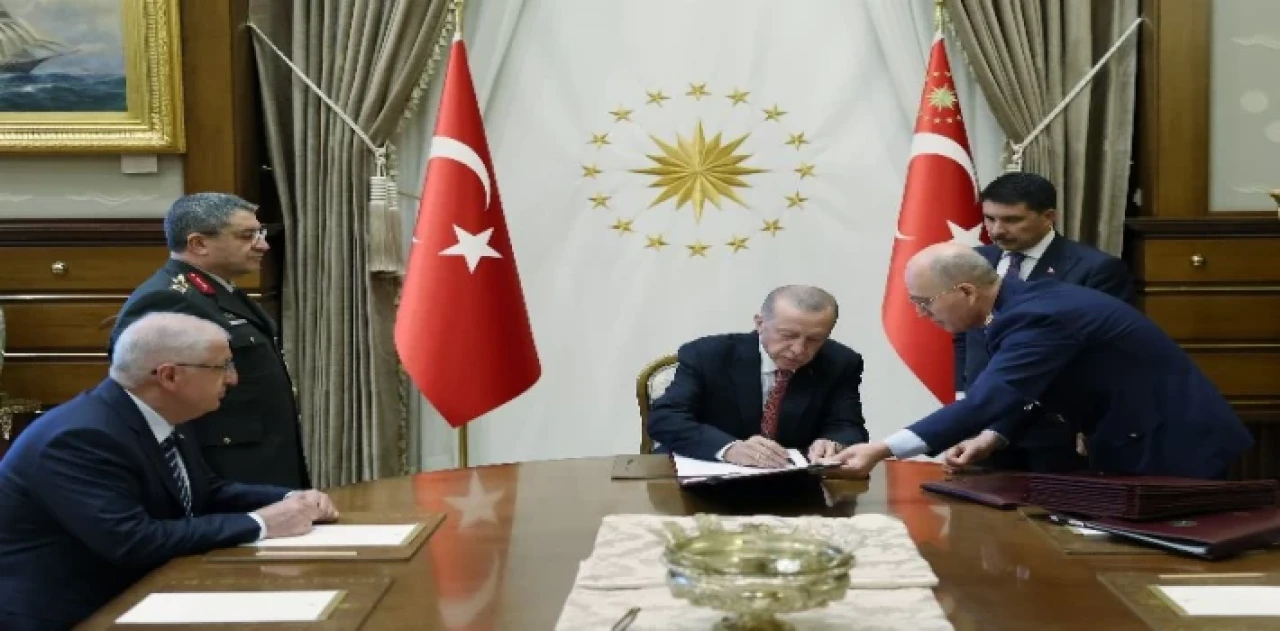 YAŞ kararları sonrası Cumhurbaşkanı Erdoğdan’dan paylaşım