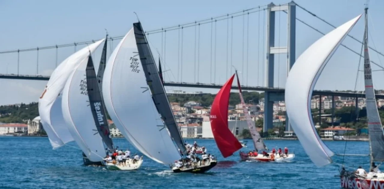 Yelkenler İstanbul Boğazı’nı süsleyecek