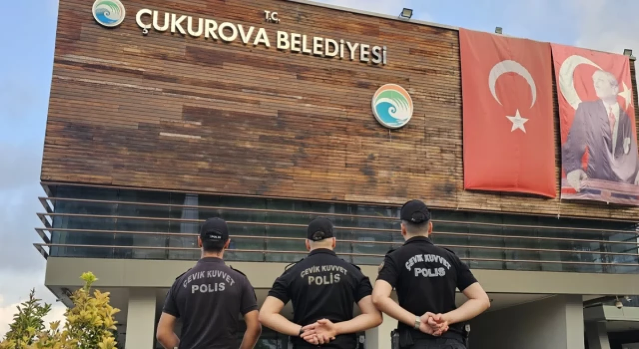 Adana'da, Seyhan ve Çukurova belediyelerine 'rüşvet' operasyonu