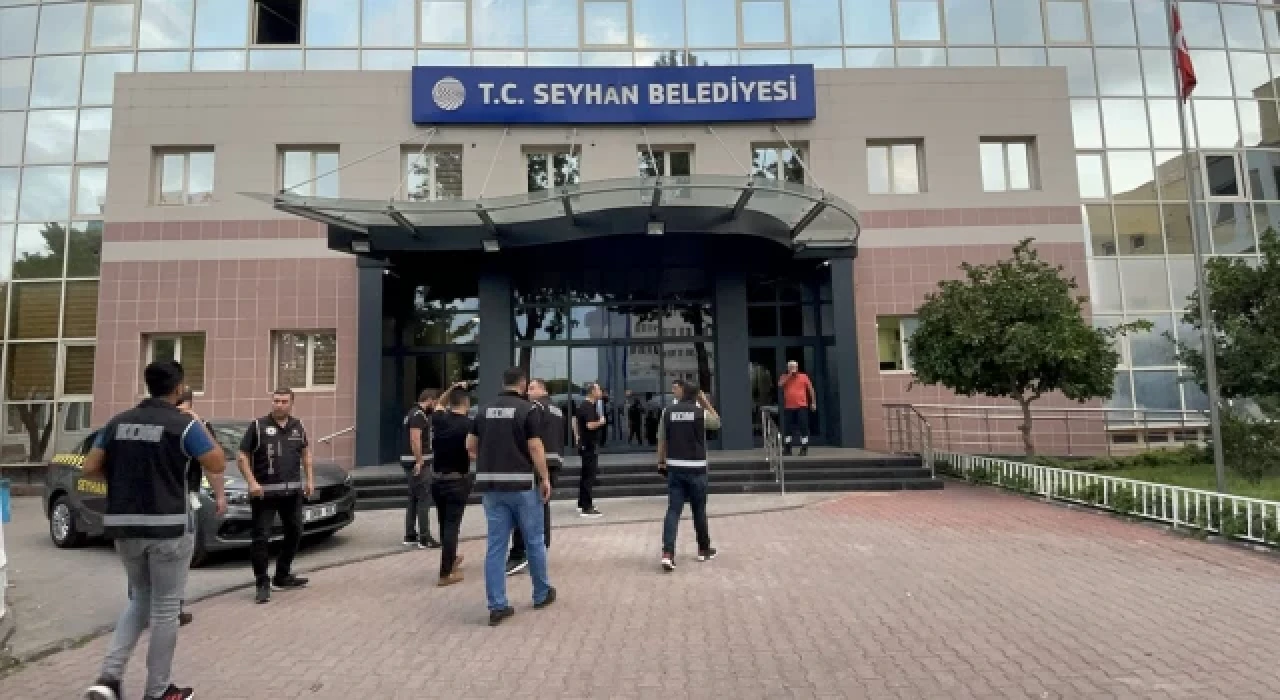 Adana'da Seyhan ve Çukurova belediyelerine rüşvet operasyonu düzenlendi