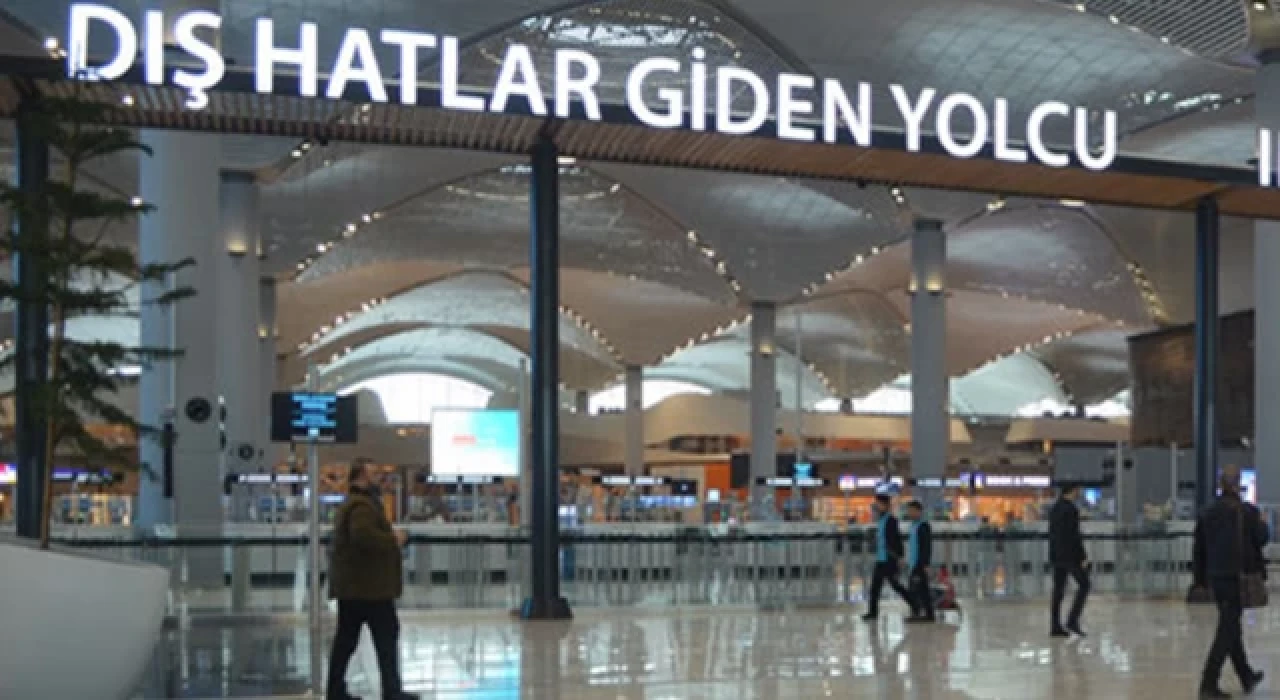 Ağustos ayında havalimanları 24,6 milyon yolcuyu ağırladı