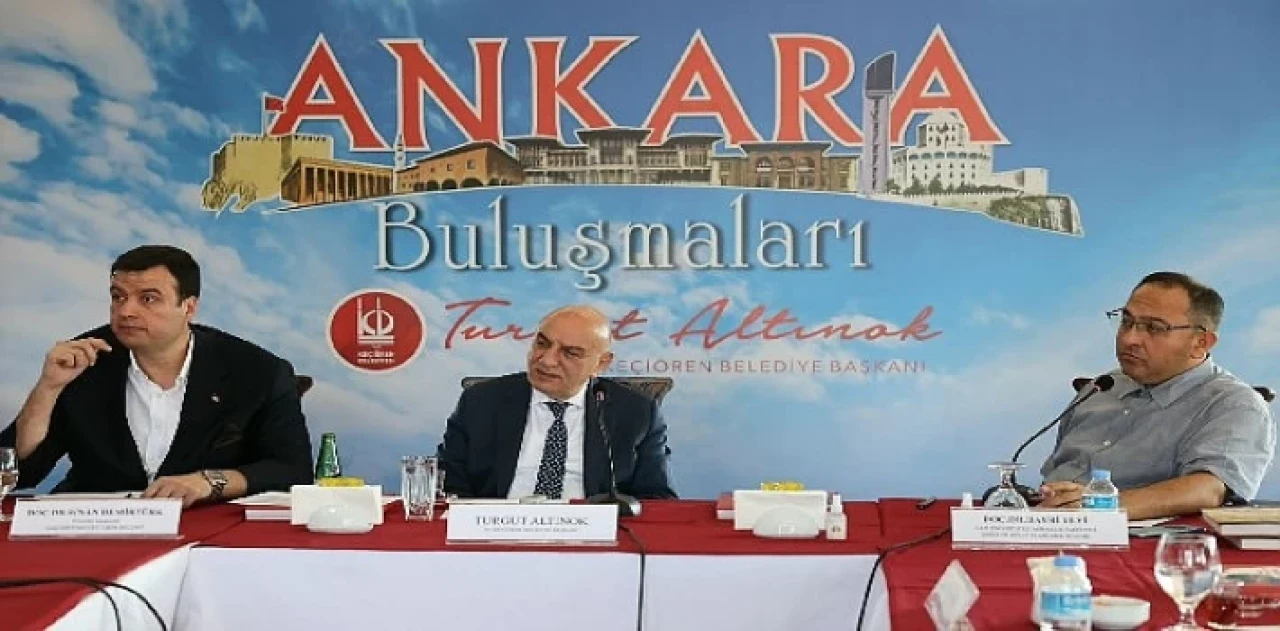 “Ankara Buluşmaları”nda Başkent’in ulaşım sorunlarına çözüm arandı