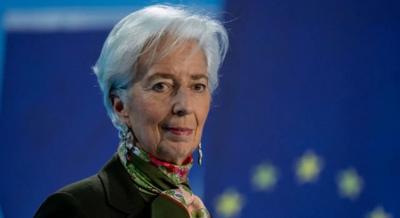 Avrupa Merkez Bankası Başkanı Lagarde: Enflasyon çok uzun süre yüksek kalacak