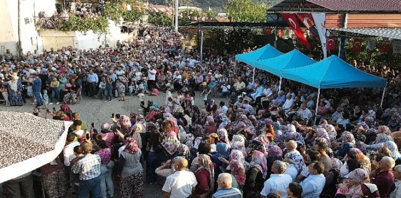 Bayındır Lütuflar İncir Festivali Pazar Günü 2. Kez Yapıldı