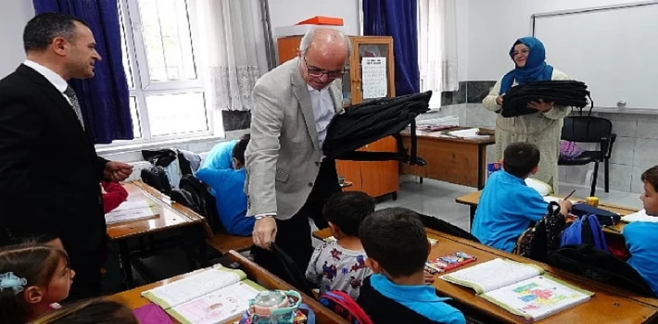 Bu Yılda İlk Okul Çantası Çumra Belediyesi’nden