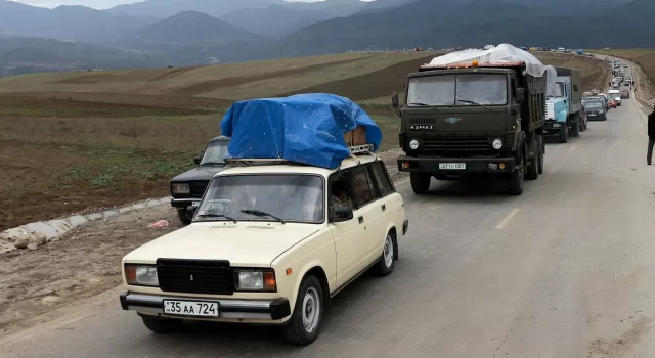 Ermenistan açıkladı: Karabağ’dan taşınanların sayısı 70 bini geçti