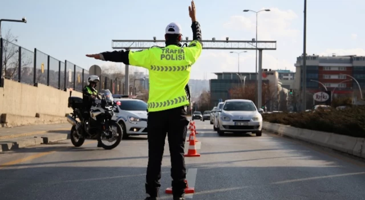 İstanbul'da pazar günü bazı yollar trafiğe kapatılacak