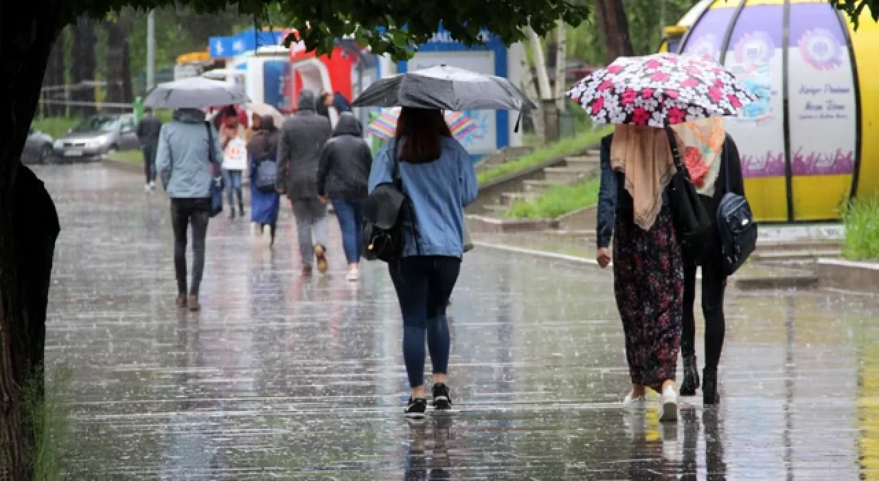 Meteoroloji saat verdi, birçok il için sağanak uyarısı yaptı